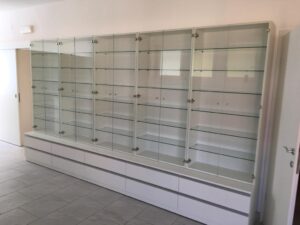 vitrine za ljekarnu